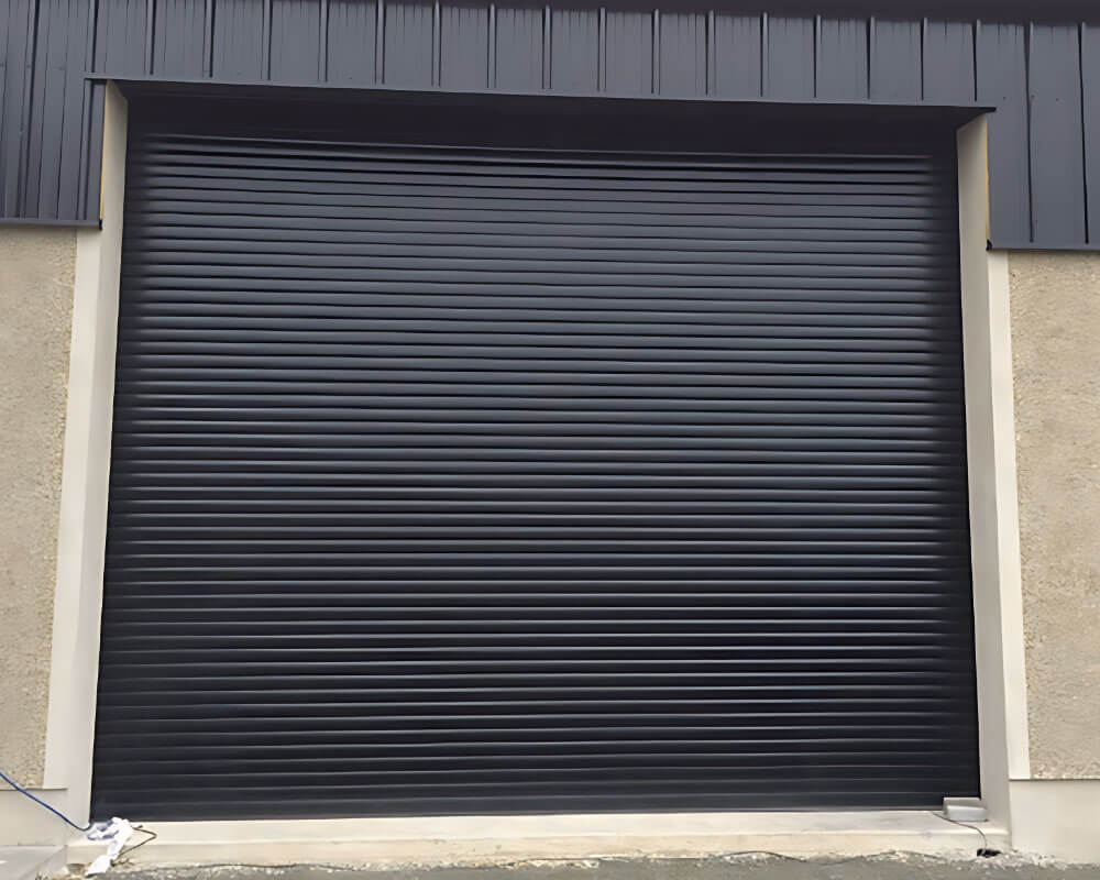 galvanized-insulated-rolling-shutter-with-puf